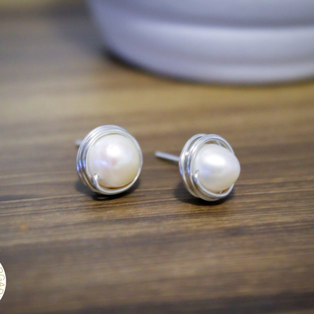 Elegant Silver Pearl Stud Earrings